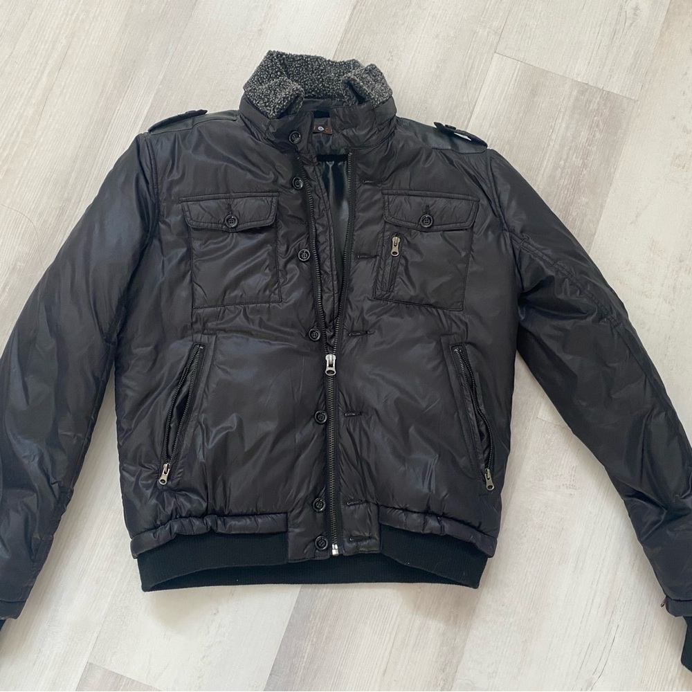 Men's Black Puffer Jacket